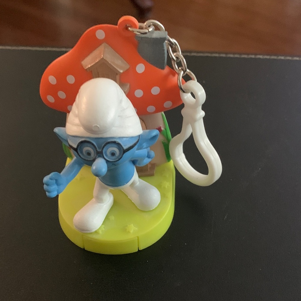 Smurf Keychain Toy with Blue and White Colors
